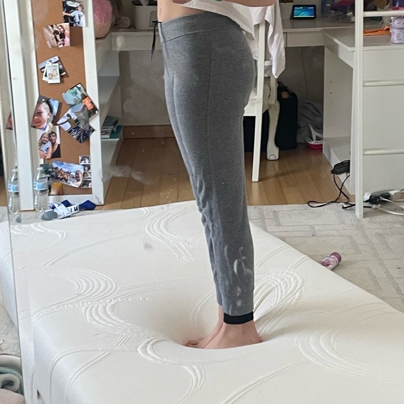 Gray Nike sweatpants. Adjustable with laces on waist. - Picture 4 of 5